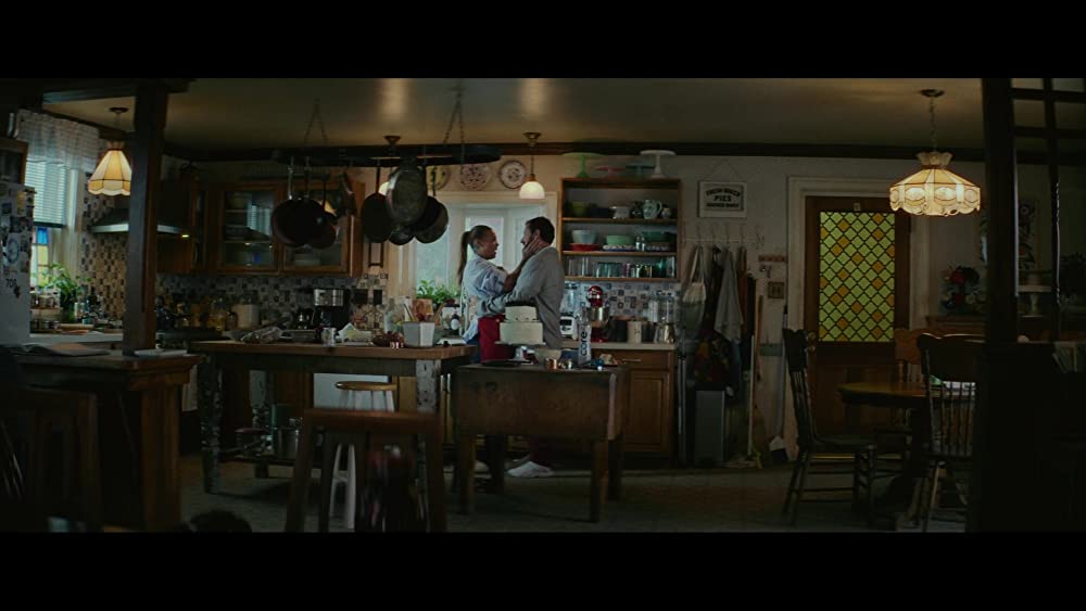 「HUSTLE ハッスル」アダム・サンドラー & クイーン・ラティファの画像