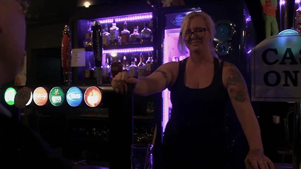 ウィジャ・シャーク 霊界サメ大戦の画像