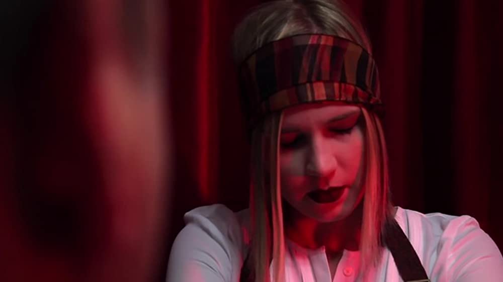 ウィジャ・シャーク 霊界サメ大戦の画像