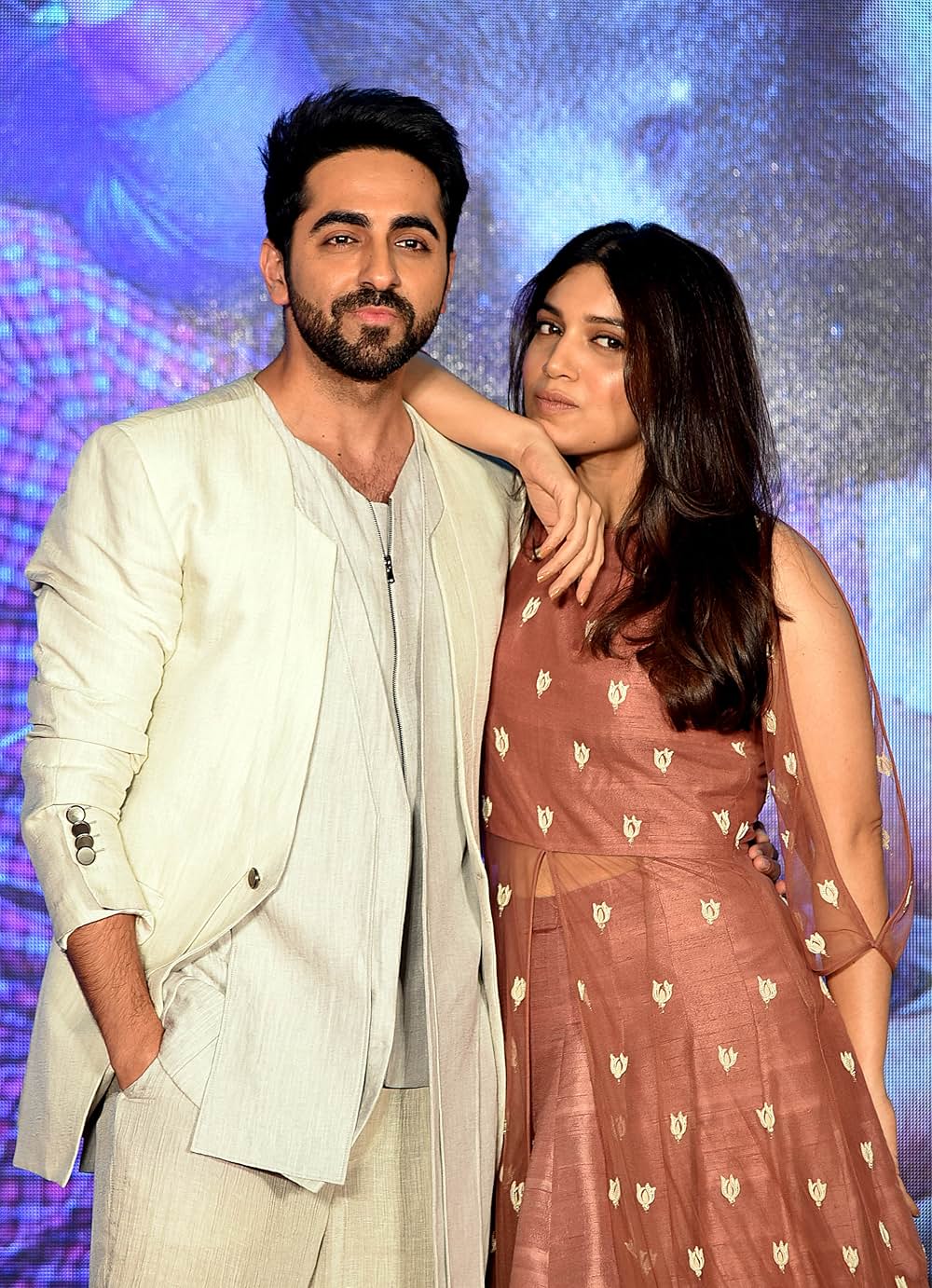 結婚は大変の画像