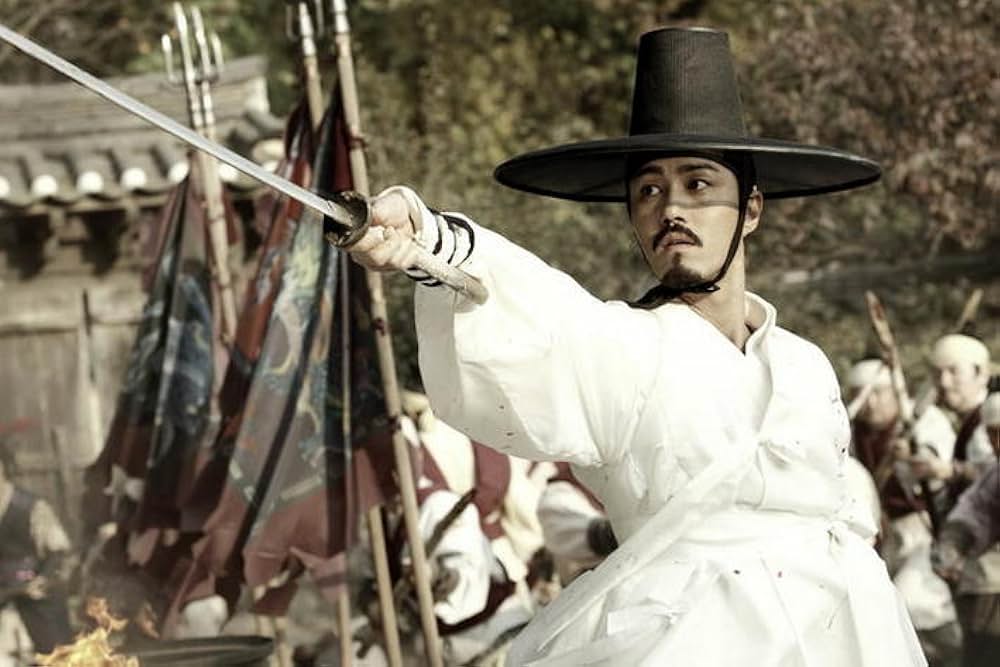 雲を抜けた月のようにの画像