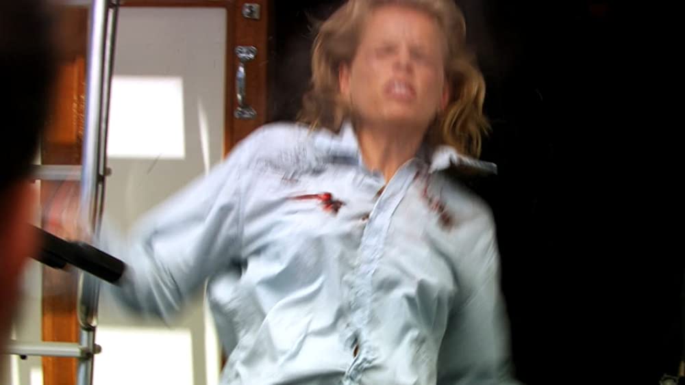 イントゥ・ザ・ブルー2の画像