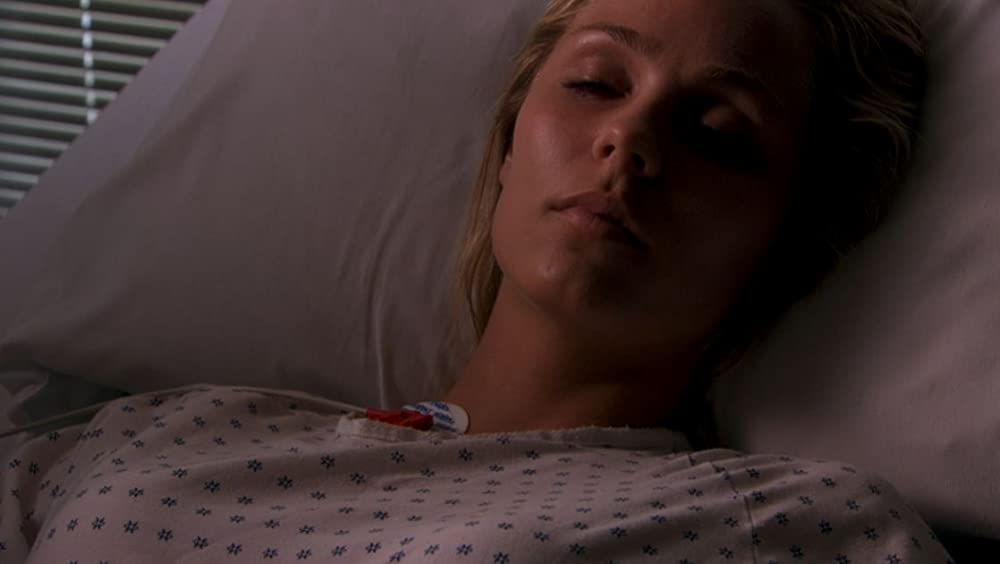 イントゥ・ザ・ブルー2の画像