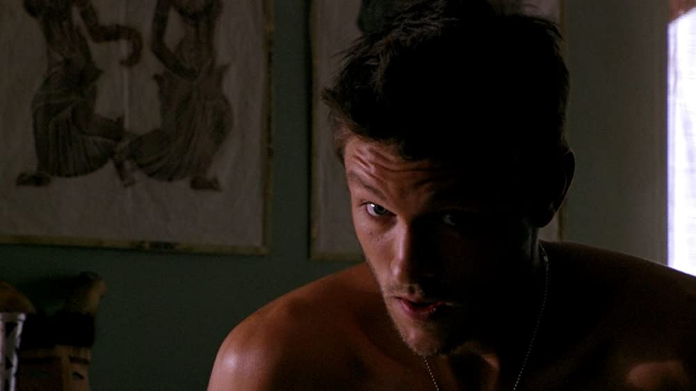 イントゥ・ザ・ブルー2の画像