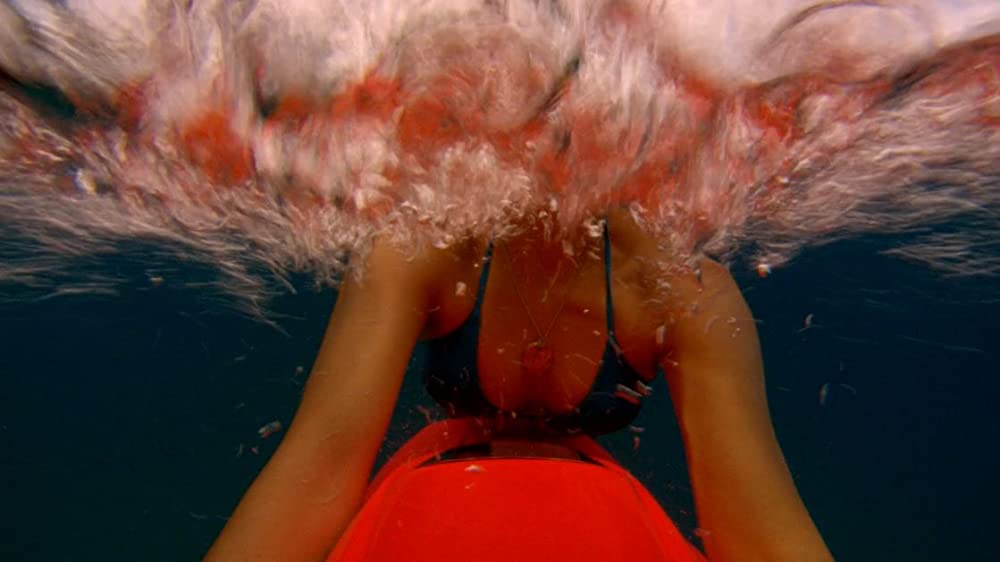 イントゥ・ザ・ブルー2の画像