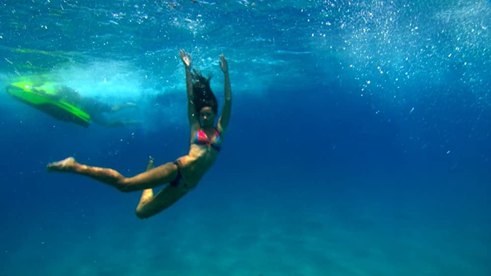 イントゥ・ザ・ブルー2の画像