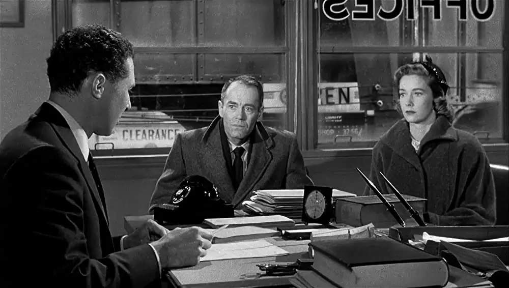 間違えられた男の画像