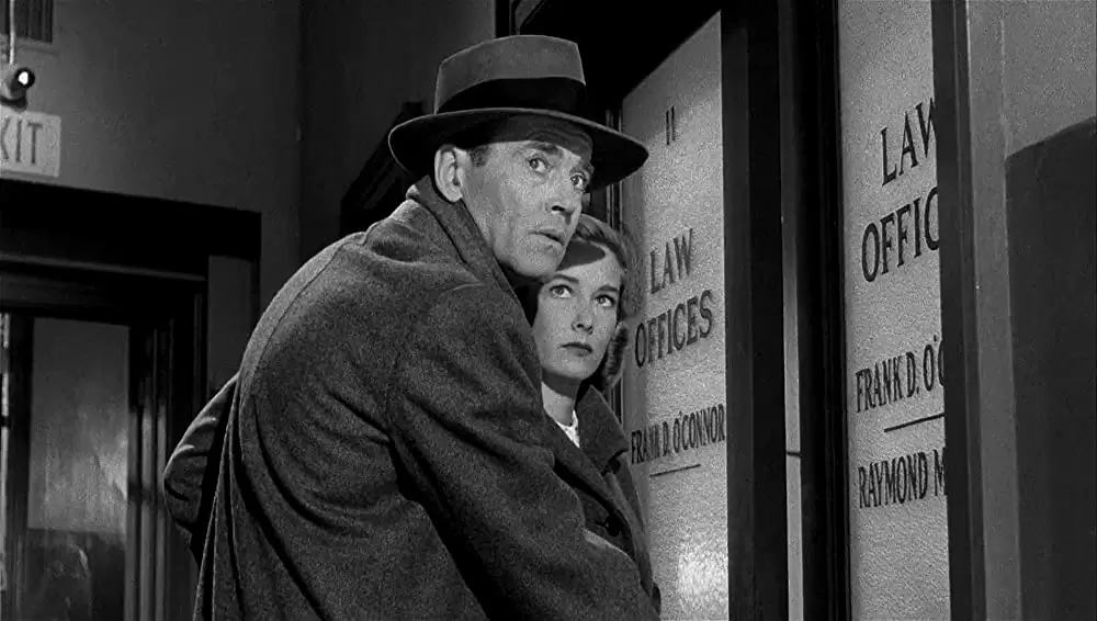 間違えられた男の画像