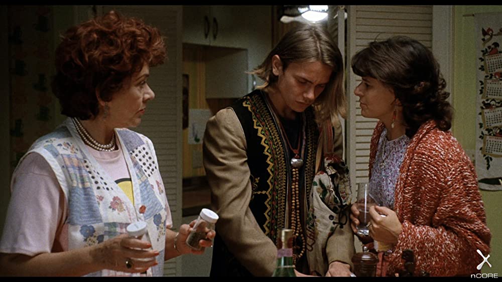 「殺したいほどアイ・ラブ・ユー」リバー・フェニックス & トレイシー・ウルマン & ジョーン・プロウライトの画像