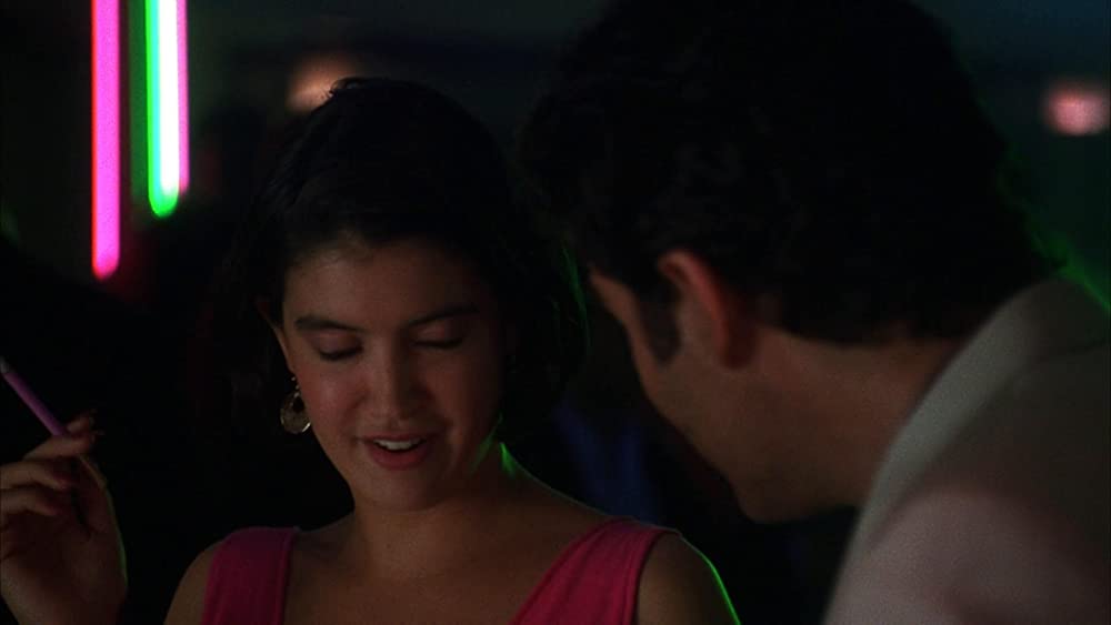 「殺したいほどアイ・ラブ・ユー」フィービー・ケイツ & ケビン・クラインの画像