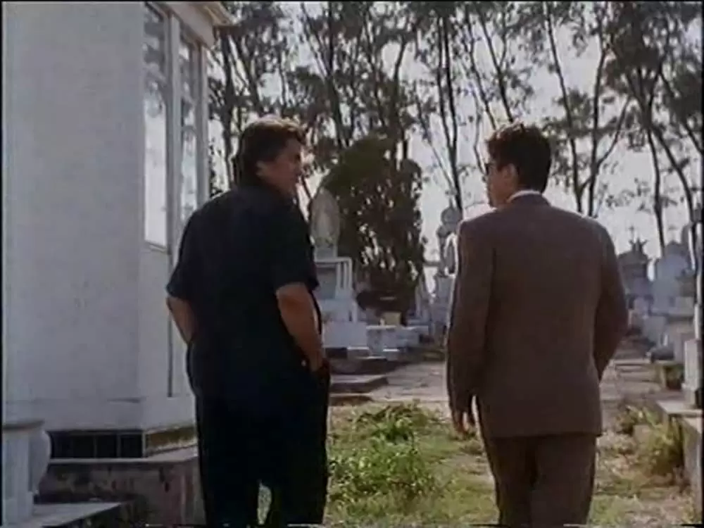 愛の拘束の画像