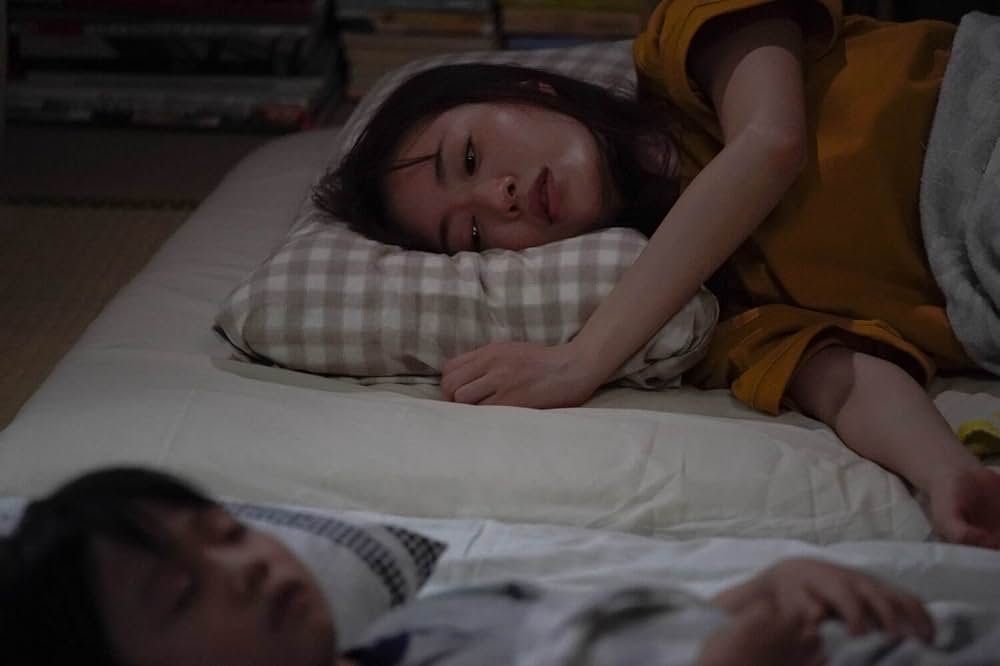 夜、鳥たちが啼くの画像