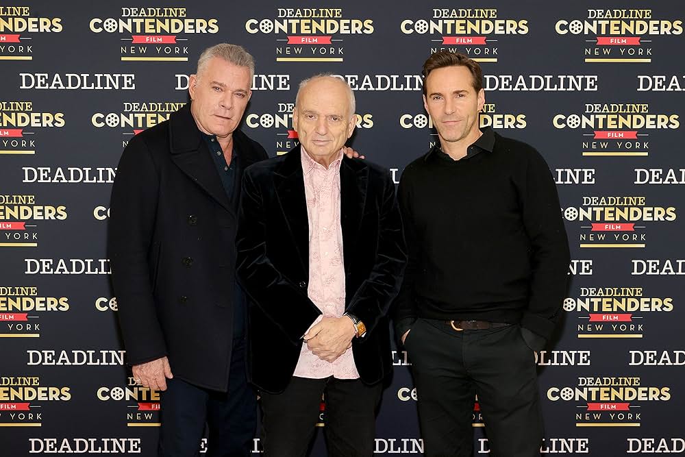 「ソプラノズ ニューアークに舞い降りたマフィアたち」の画像