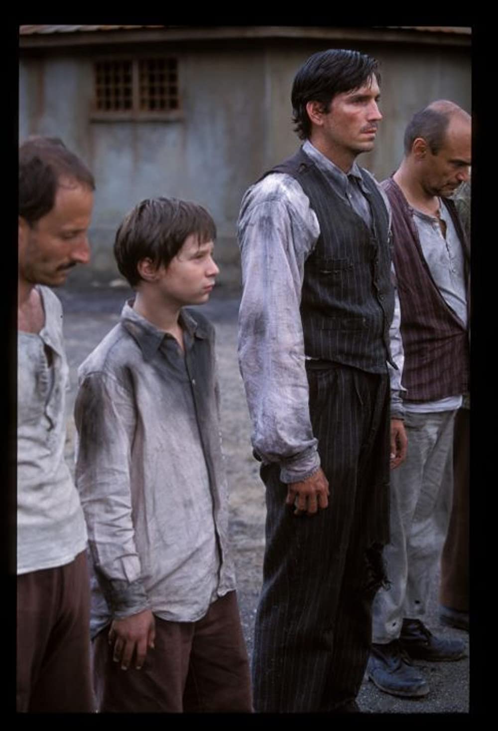 「アイ・アム・デビッド」ジム・カビーゼル & ベン・ティバーの画像