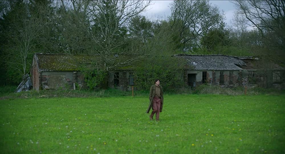 「MEN 同じ顔の男たち」ジェシー・バックリーの画像