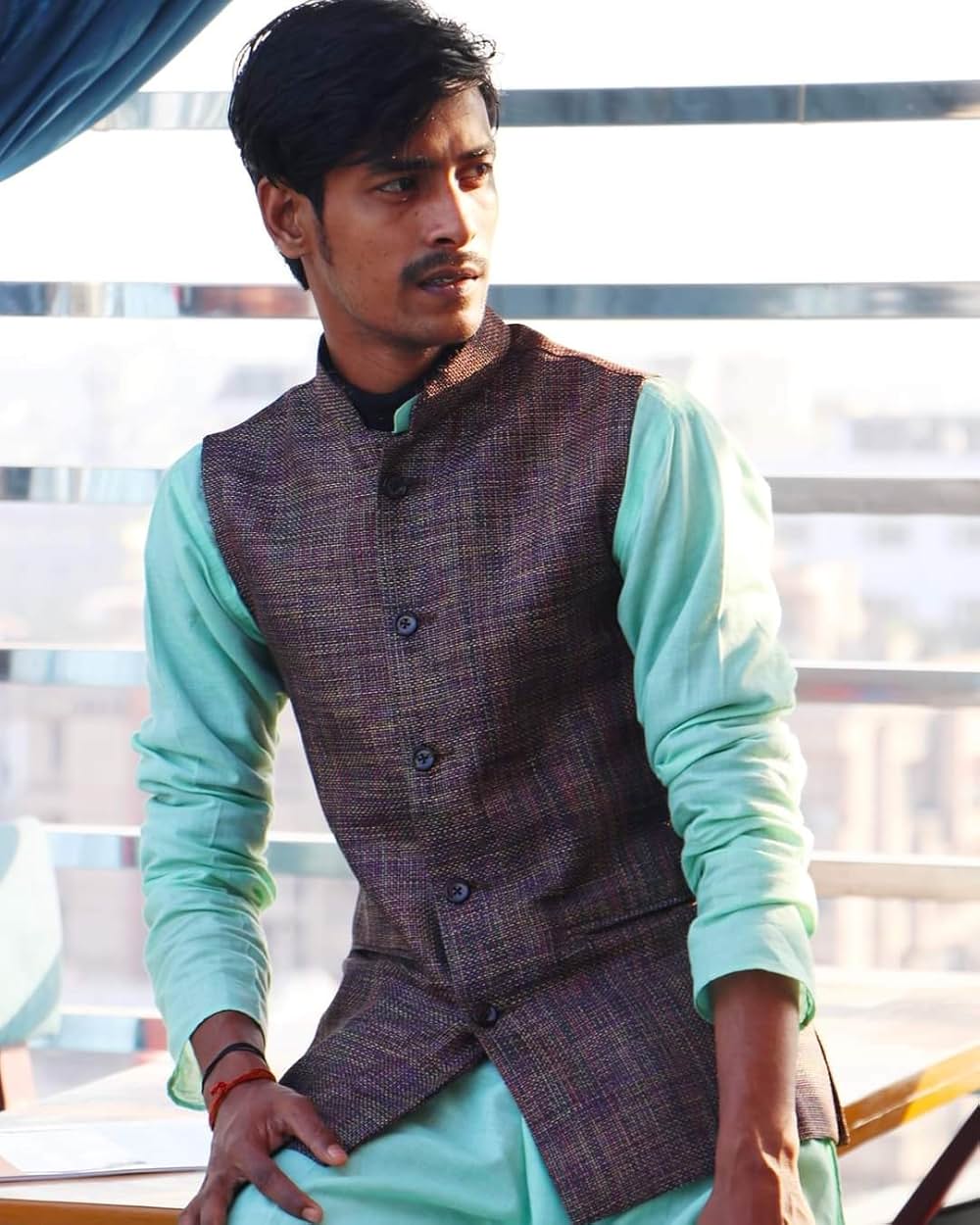 スーパー30 アーナンド先生の教室の画像