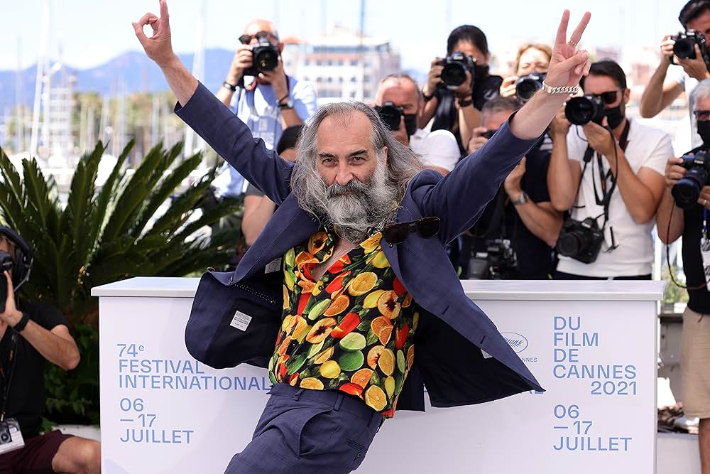 ベルベット・クイーン ユキヒョウを探しての画像