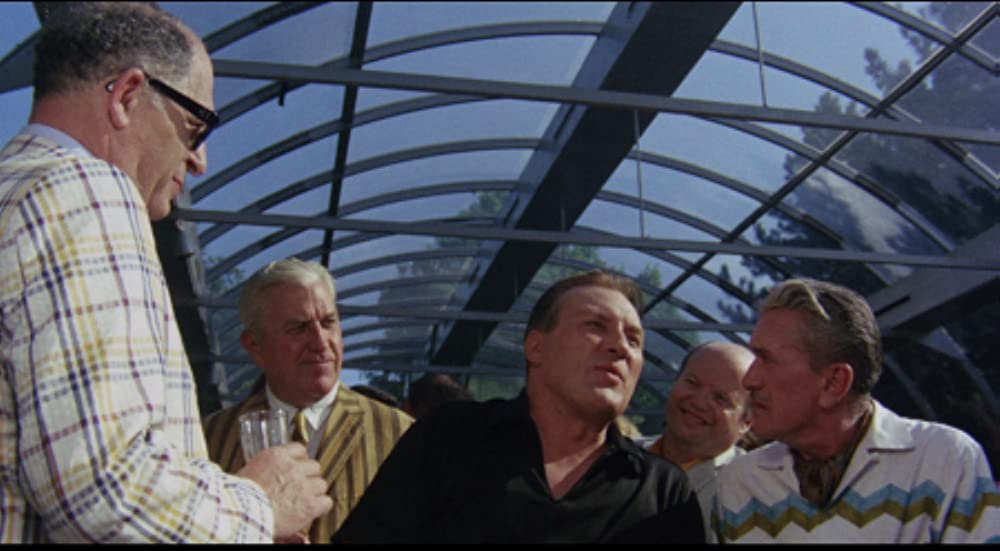 泳ぐひとの画像