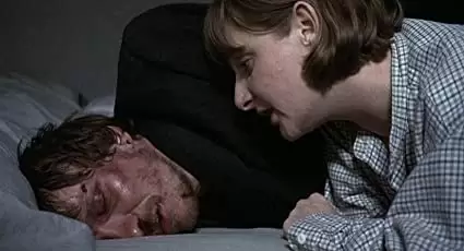 「ネイキッド」デビッド・シューリス & レスリー・シャープの画像