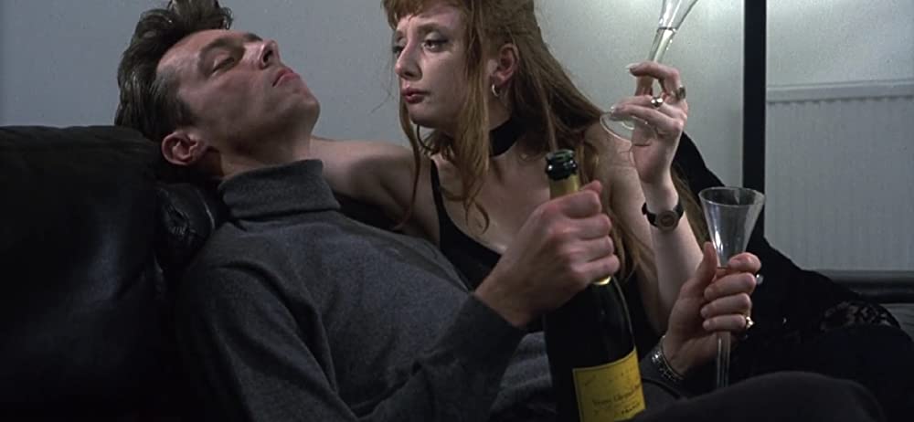 ネイキッドの画像