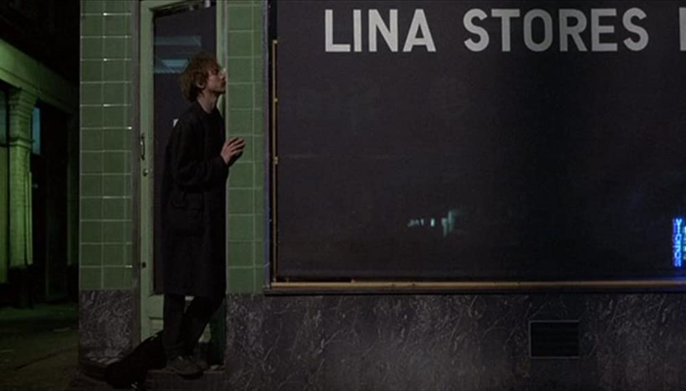 ネイキッドの画像