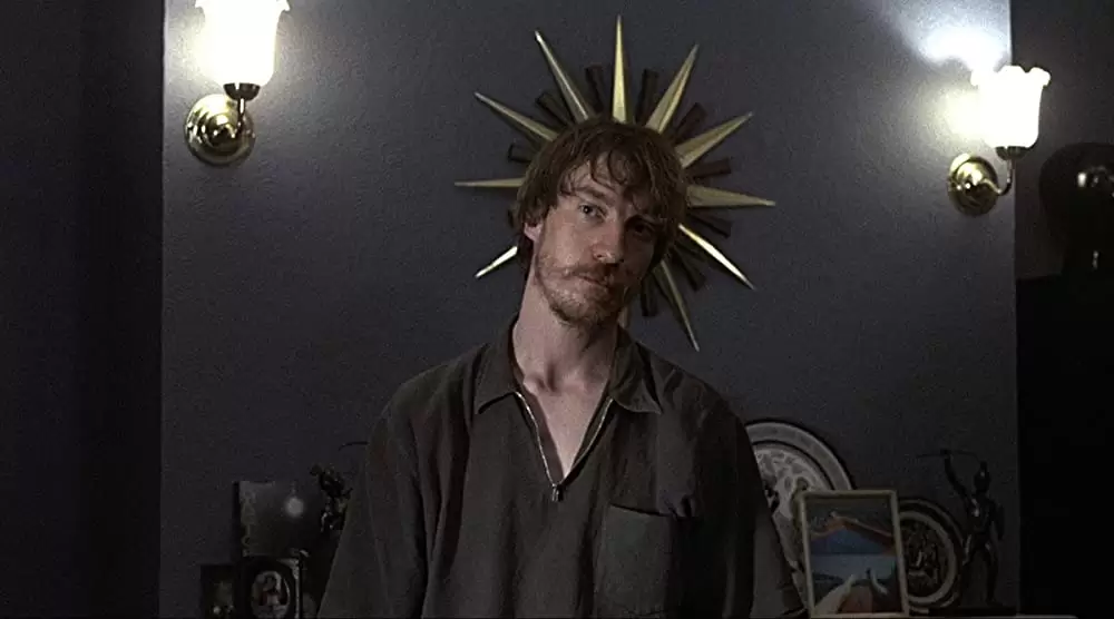 「ネイキッド」デビッド・シューリスの画像