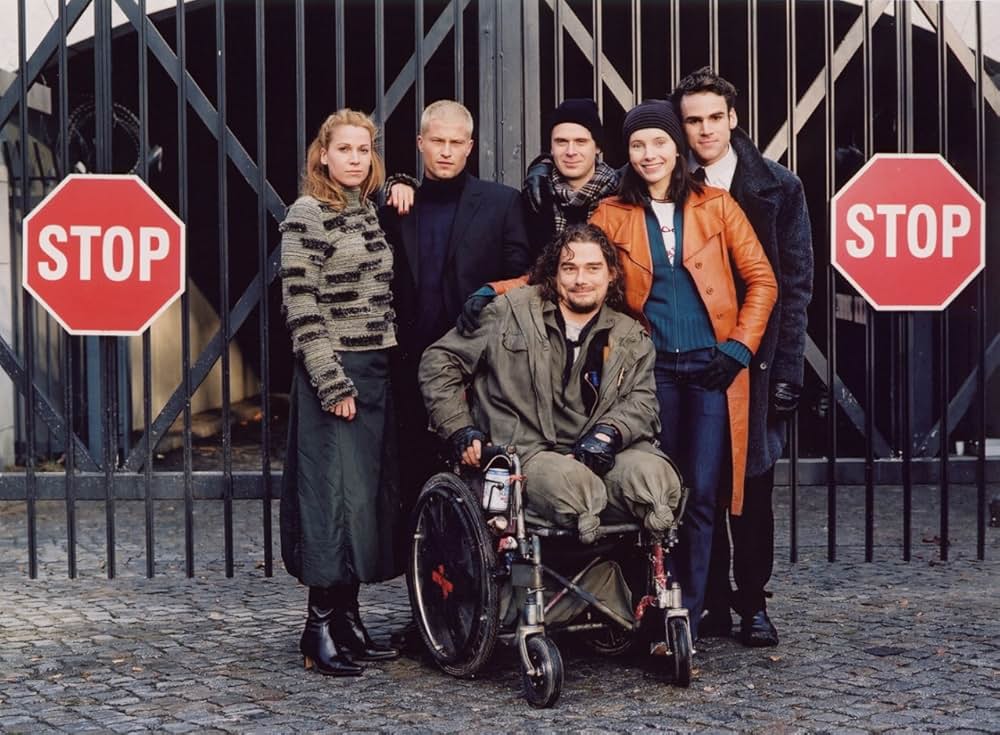 「レボリューション6」の画像