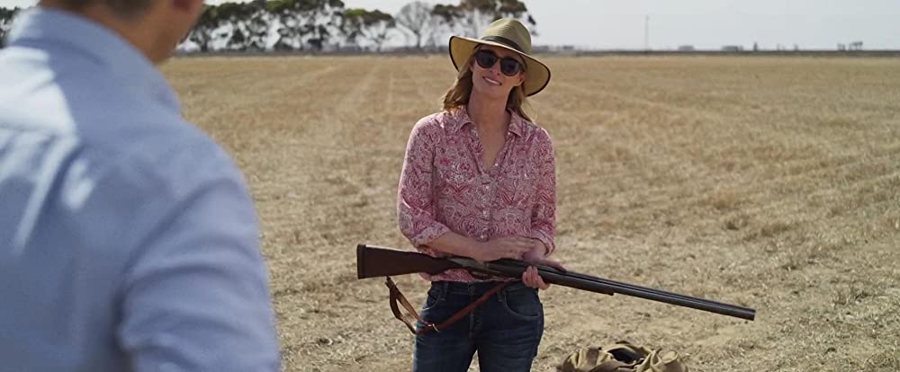 「渇きと偽り」エリック・バナ & ジュネビーブ・オライリーの画像