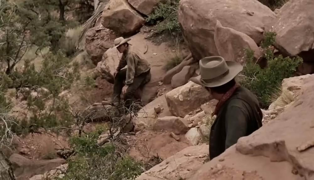 旋風の中に馬を進めろの画像