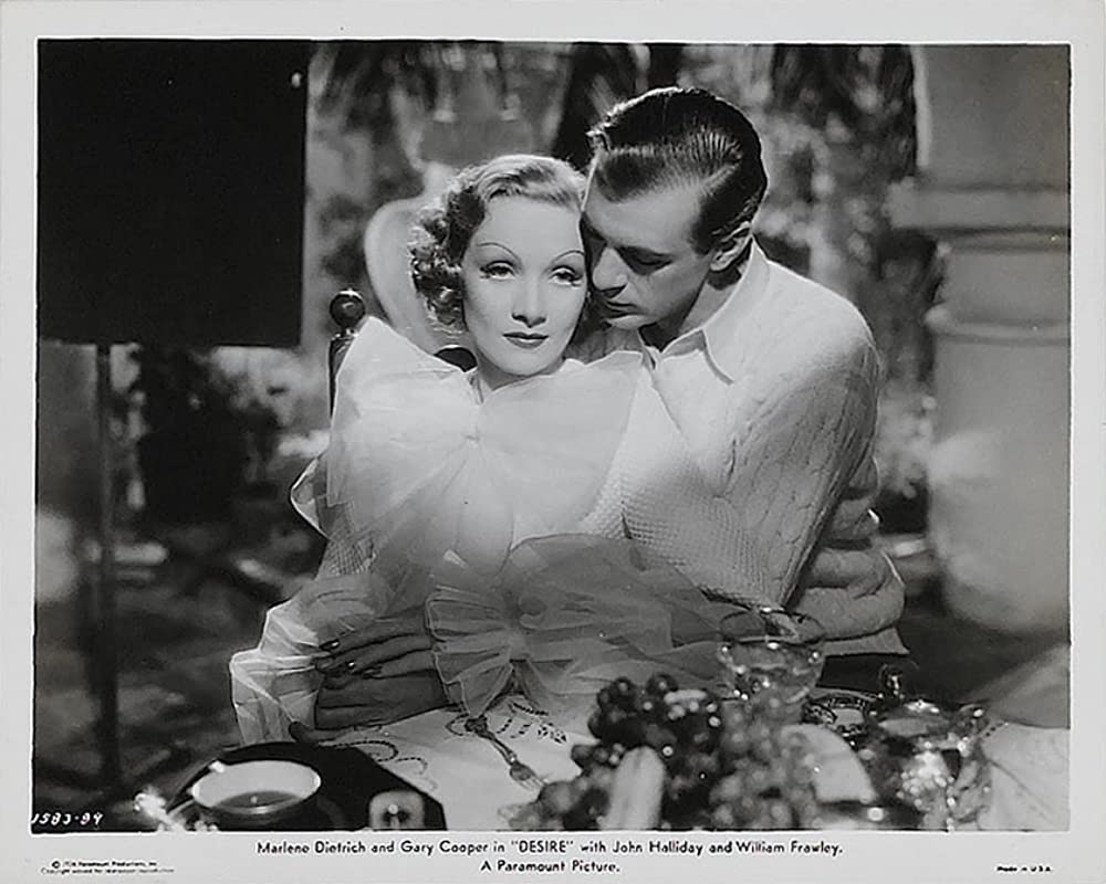 真珠の頚飾の画像