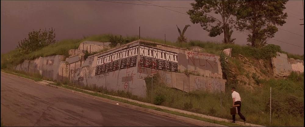 フォーリング・ダウンの画像