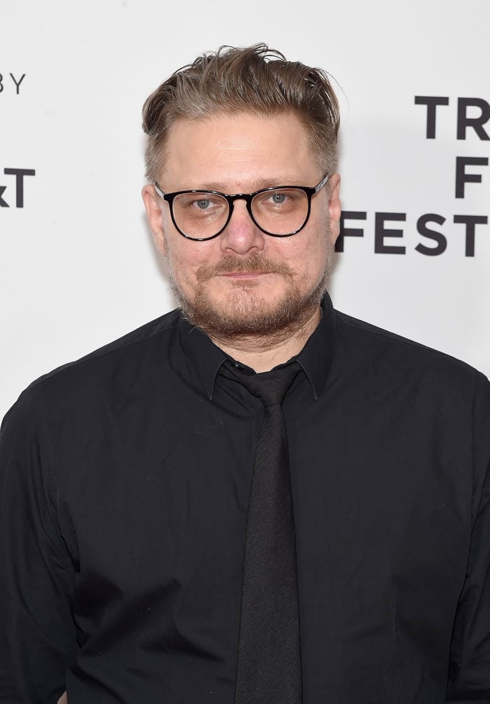 ノベンバーの画像