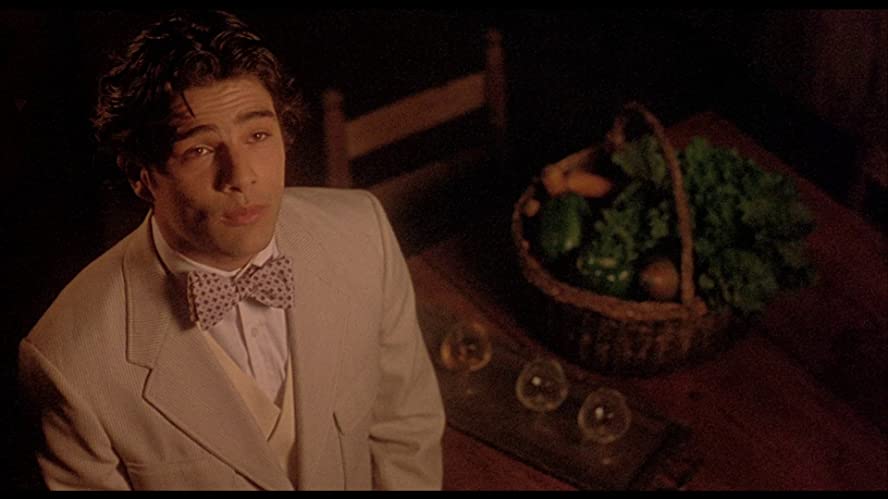 赤い薔薇ソースの伝説の画像