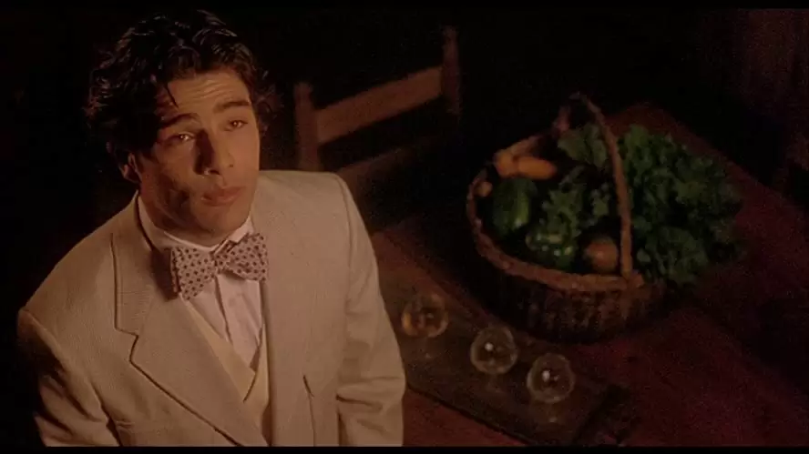 赤い薔薇ソースの伝説の画像