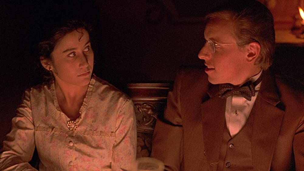 赤い薔薇ソースの伝説の画像