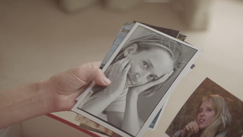 地下室のヘンな穴の画像