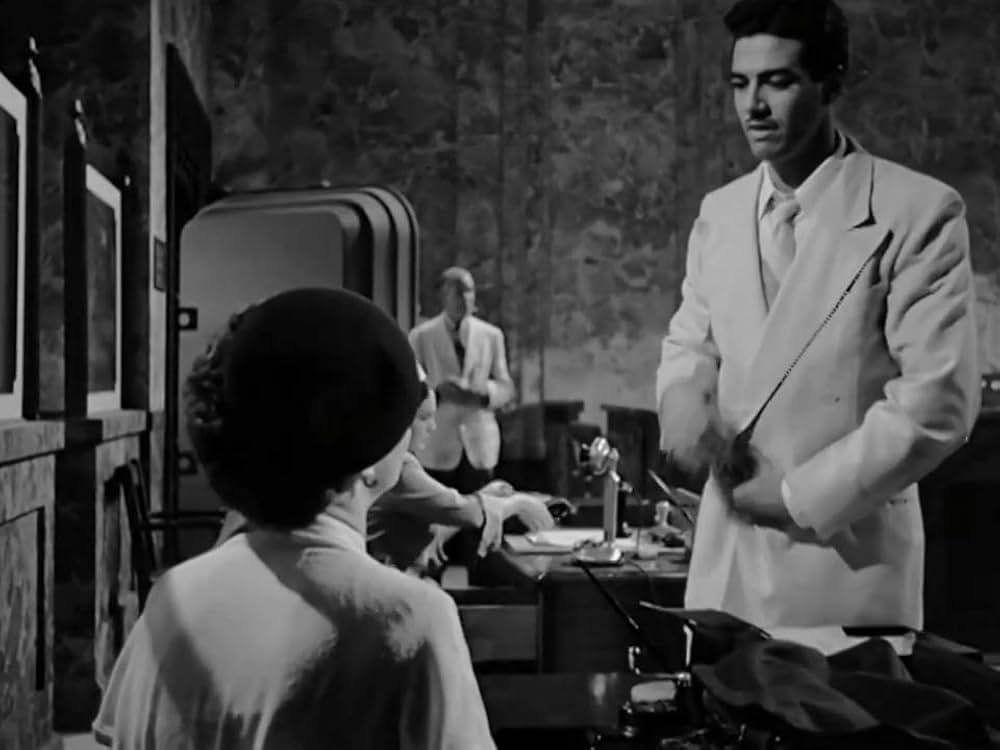 ストレンジャーズ6の画像