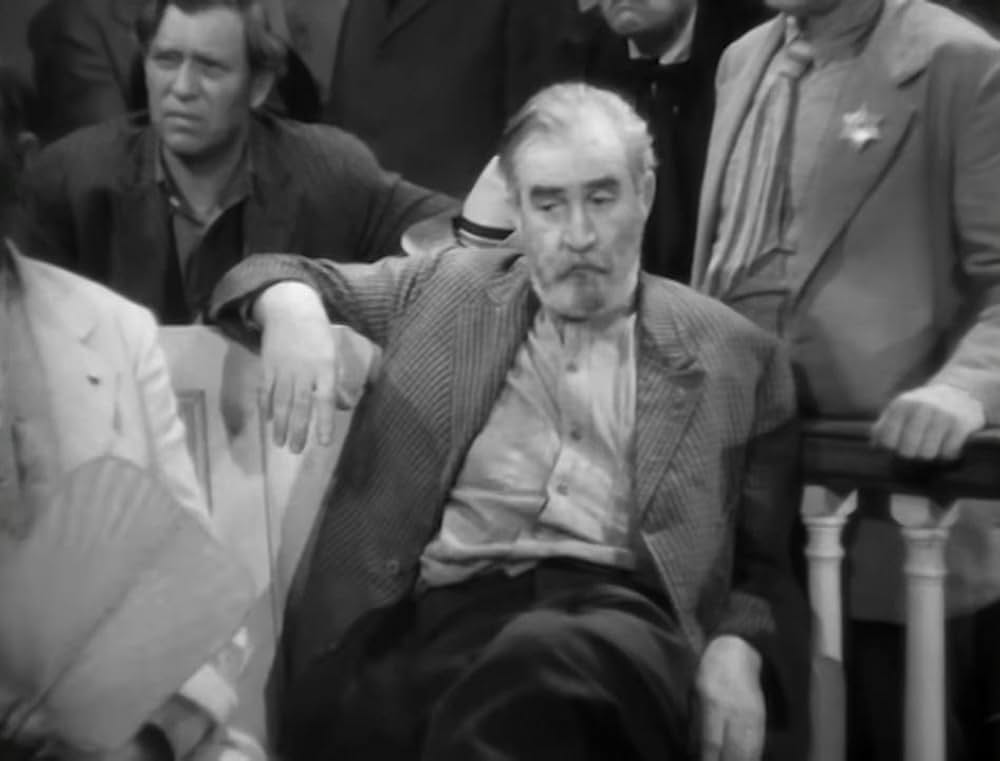 プリースト判事の画像