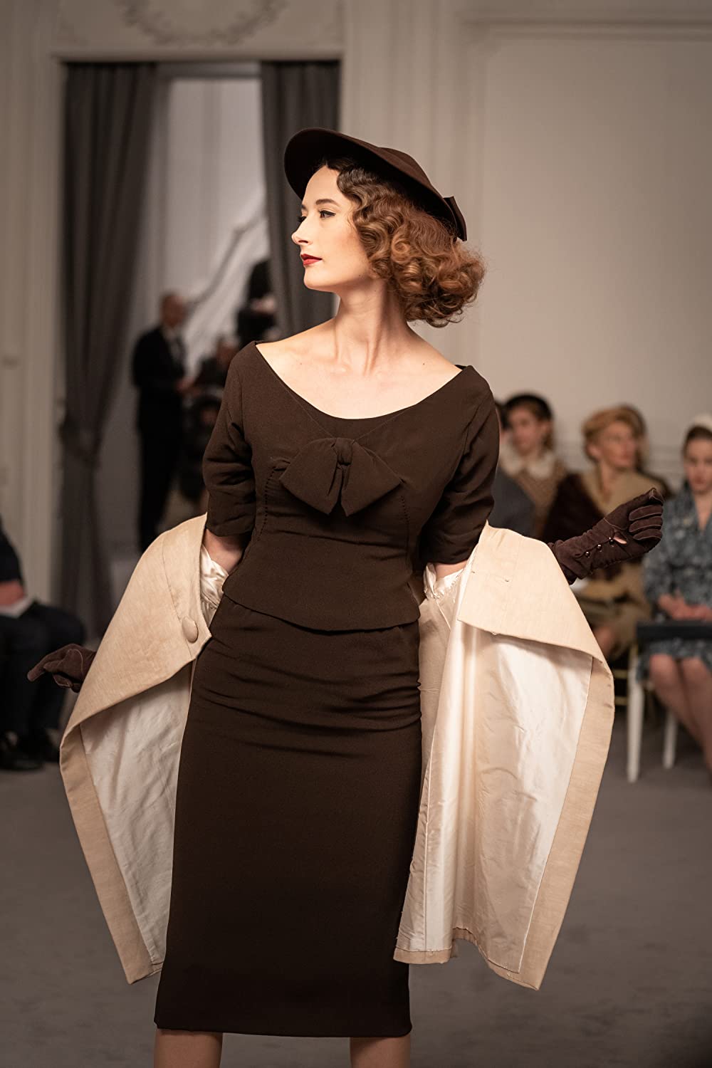 ミセス・ハリス、パリへ行くの画像