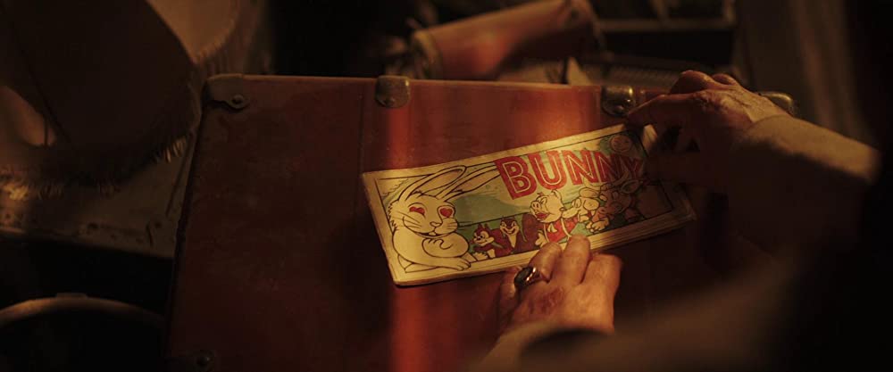 イントゥ・ザ・ラビリンスの画像