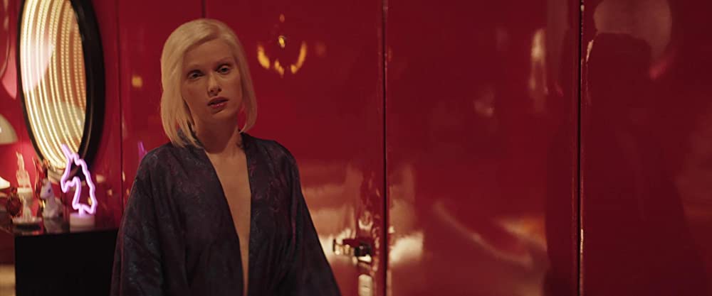 イントゥ・ザ・ラビリンスの画像