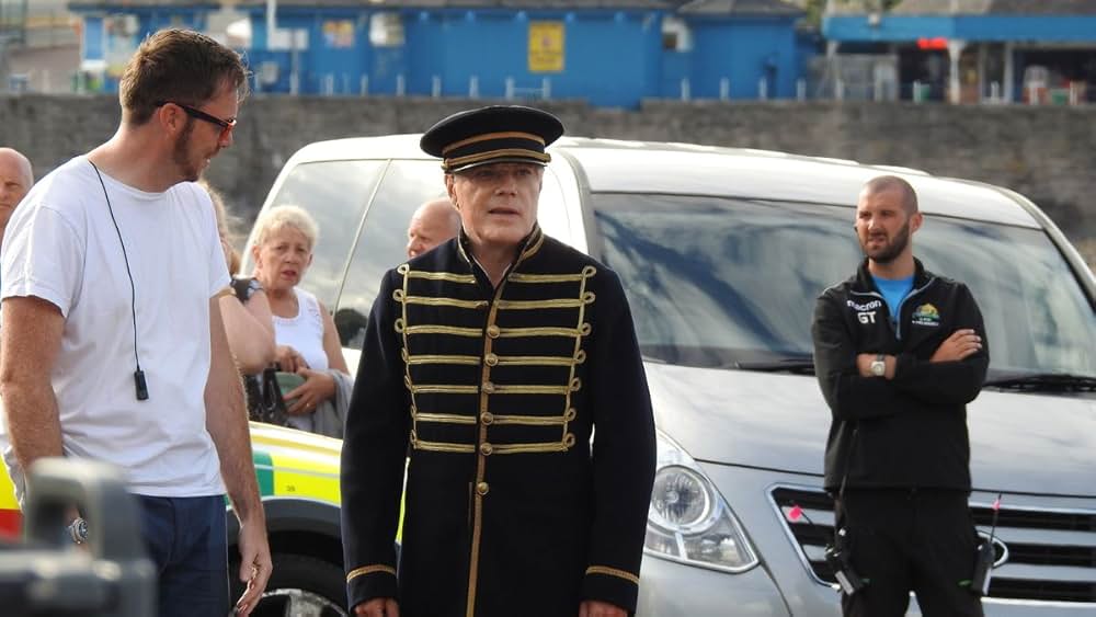 シックス・ミニッツ・トゥ・ミッドナイトの画像