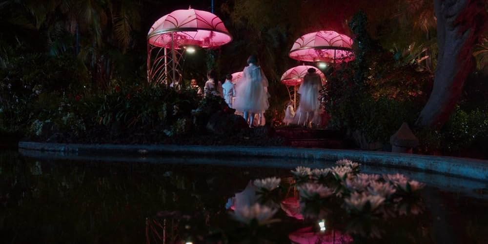 パラダイス・ヒルズの画像