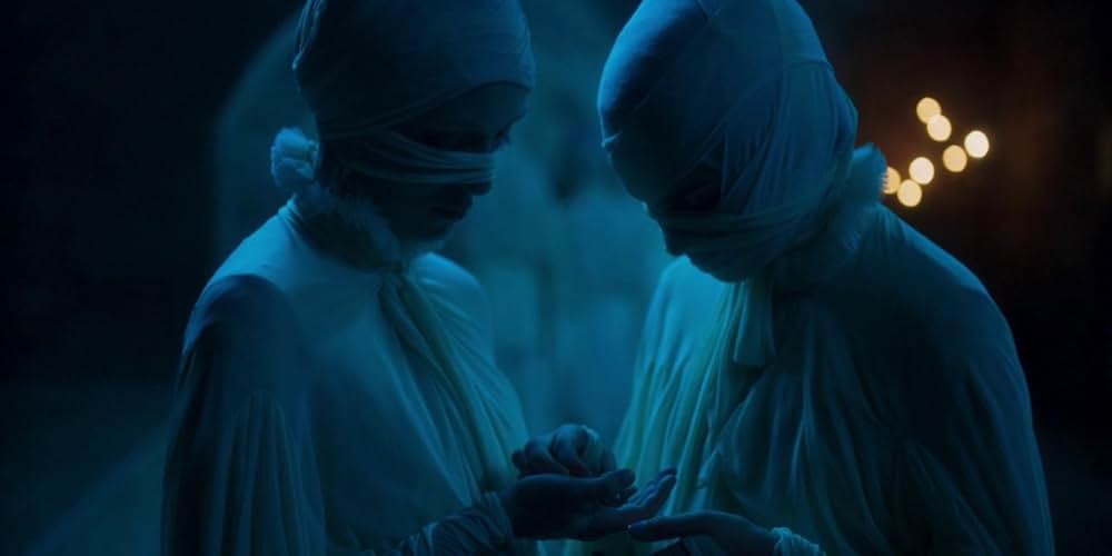 パラダイス・ヒルズの画像