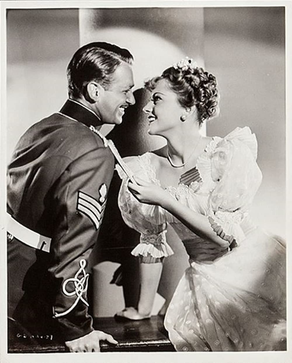 「ガンガ・ディン」ジョーン・フォンテイン & ダグラス・フェアバンクス・Jr.の画像