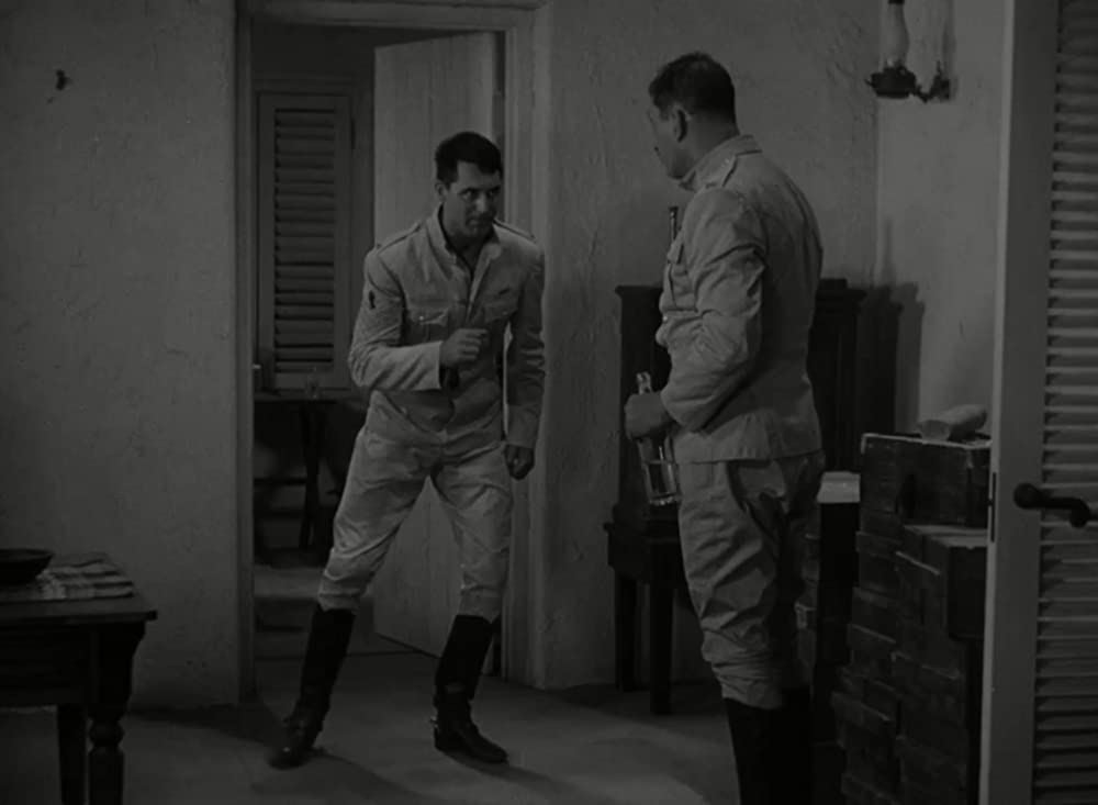 「ガンガ・ディン」ケイリー・グラント & ビクター・マクラグレンの画像