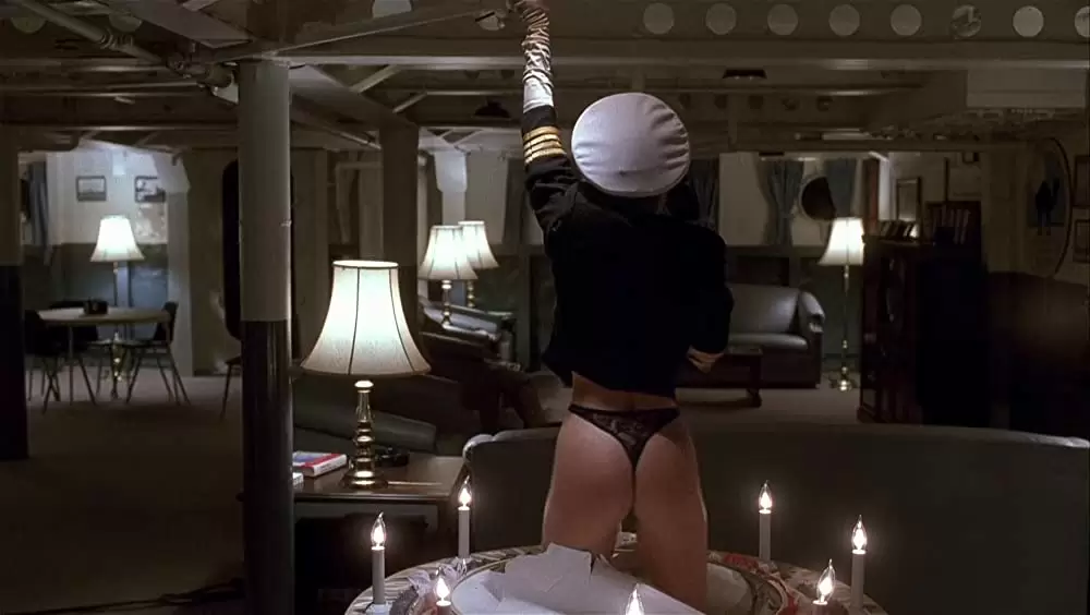 「沈黙の戦艦」エリカ・エレニアックの画像