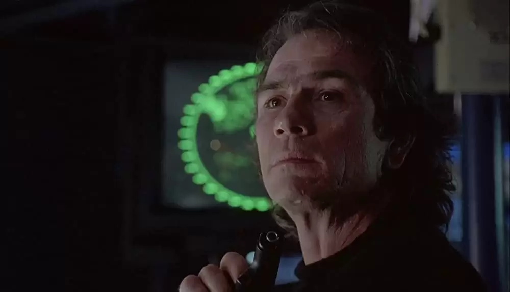 「沈黙の戦艦」トミー・リー・ジョーンズの画像