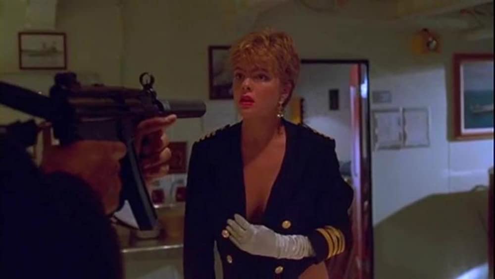 「沈黙の戦艦」エリカ・エレニアックの画像