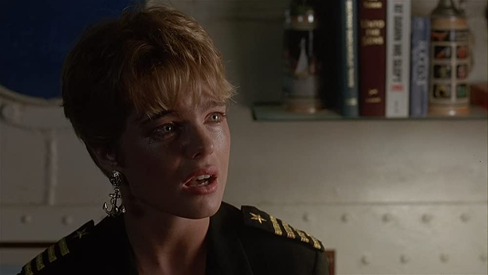 「沈黙の戦艦」エリカ・エレニアックの画像